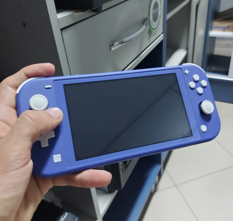 Nintendo Switch Lite 256GB Standard